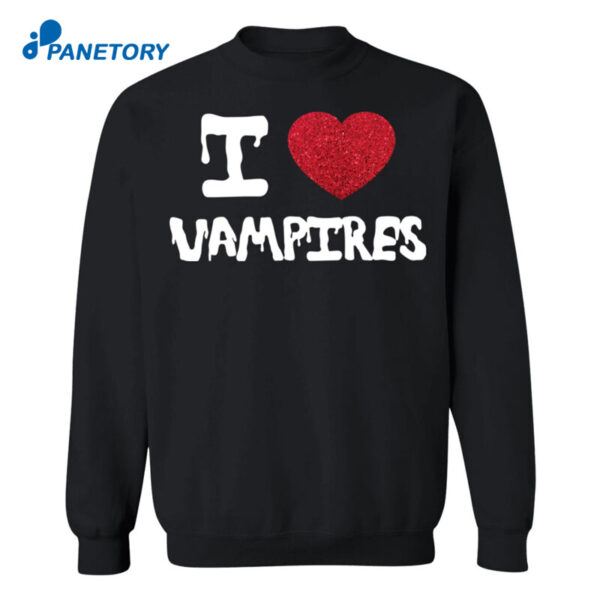 I Love Vampires Halloween Shirt