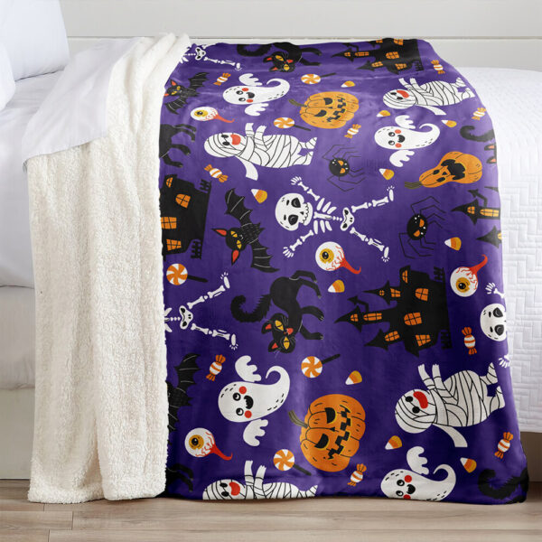 Halloween Pumpkin & Ghost Pattern Fleece Blanket