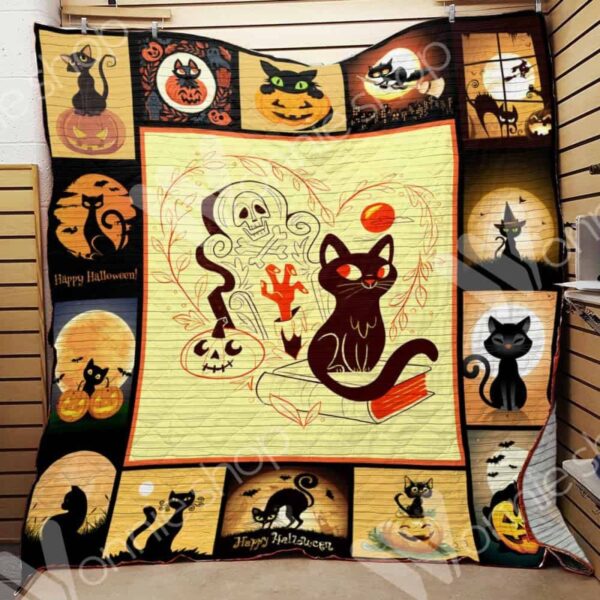 Black Cat Halloween Fleece Blanket