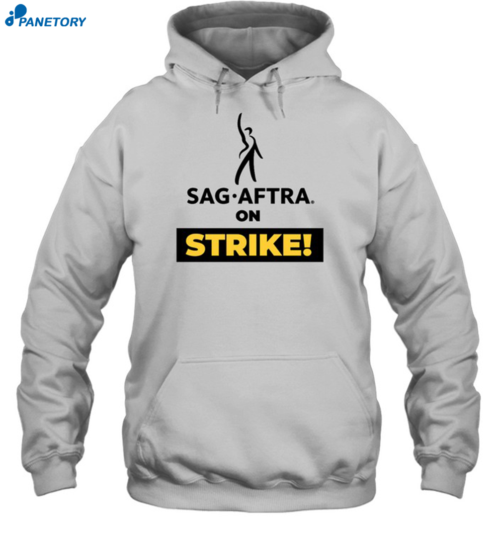 Margot Robbie Sag Aftra On Strike Shirt 2