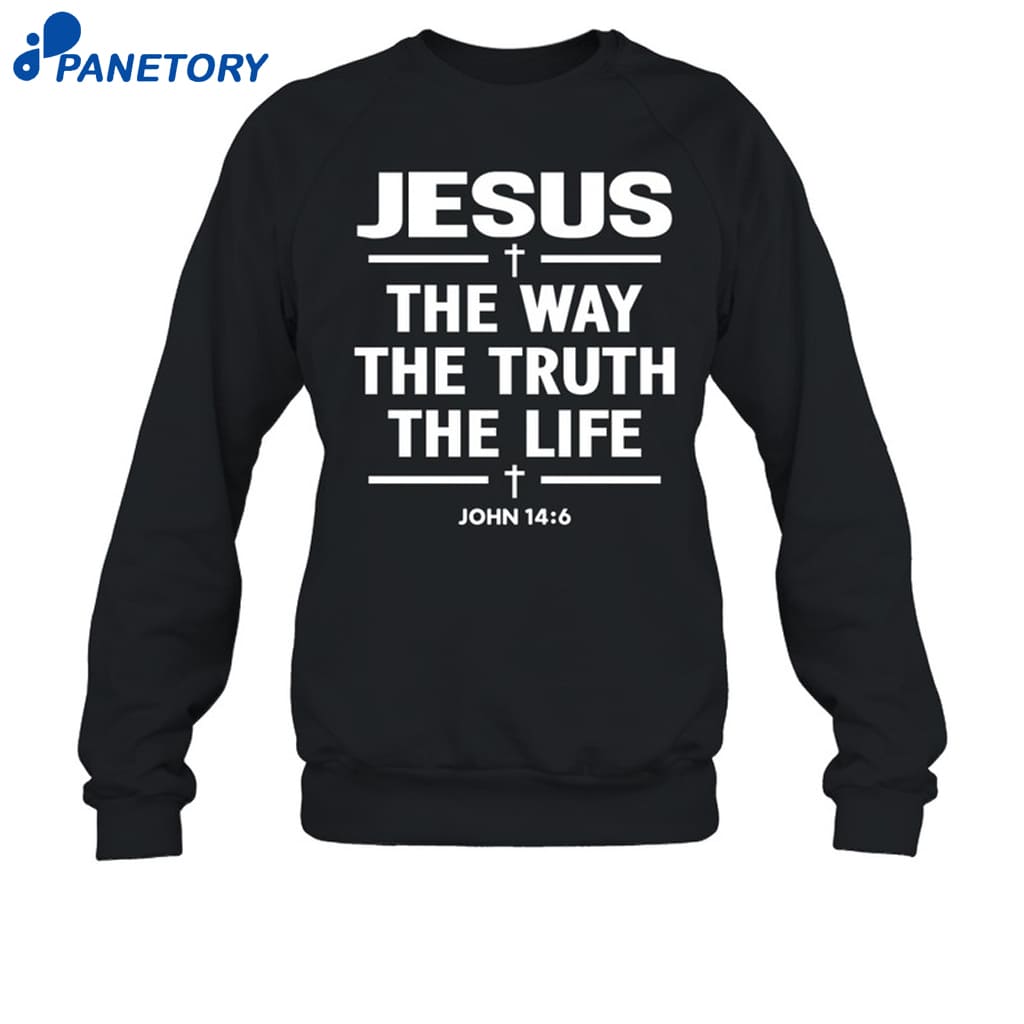 Alisson Becker Wearing Jesus The Way The Truth The Life Shirt 6 Alisson Becker Wearing Jesus The Way The Truth The Life Shirt 1