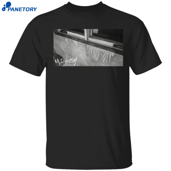 Mintzy Wall Shirt