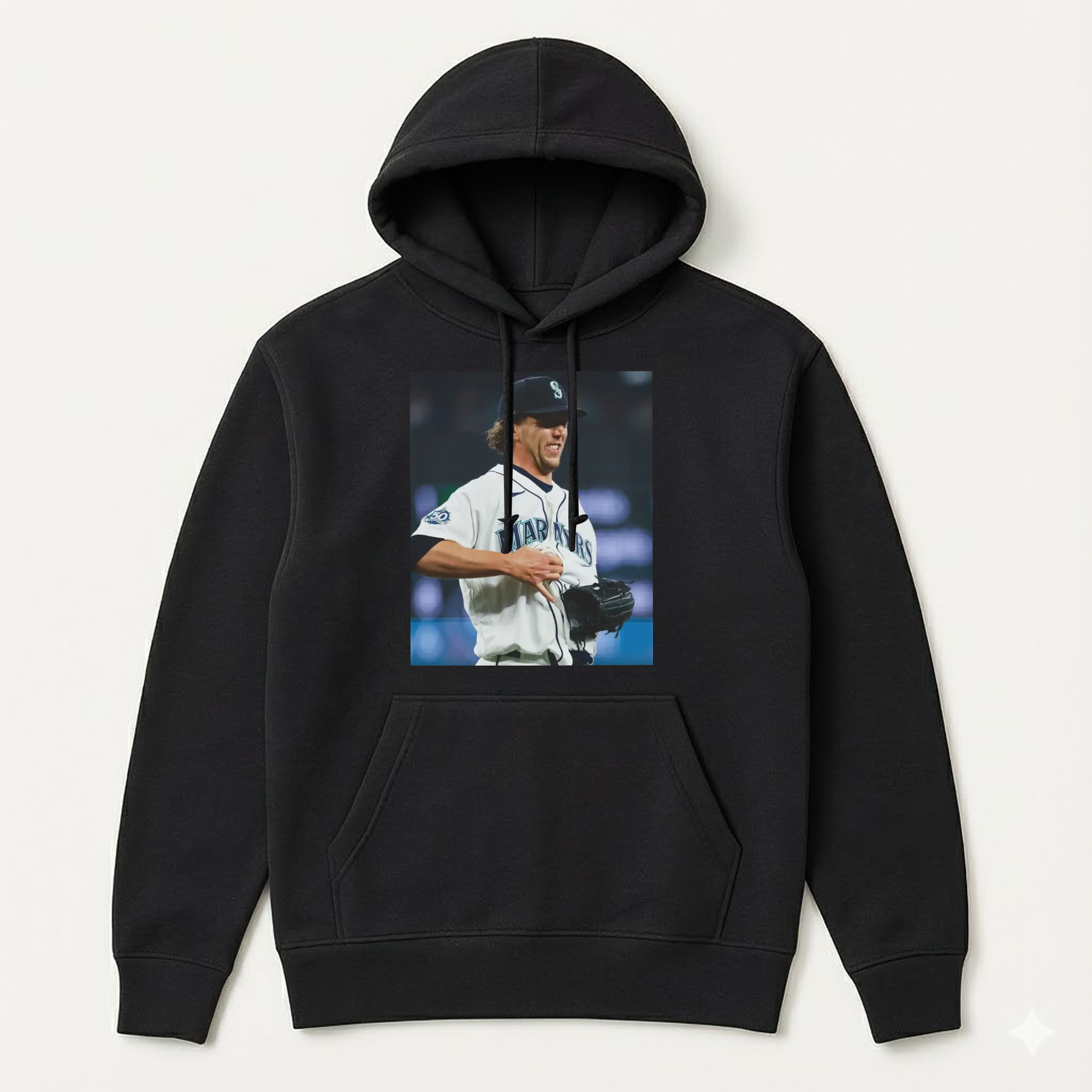 Mariners Catch Ball In T-Shirt 7 Mariners Catch Ball In T-Shirt 1