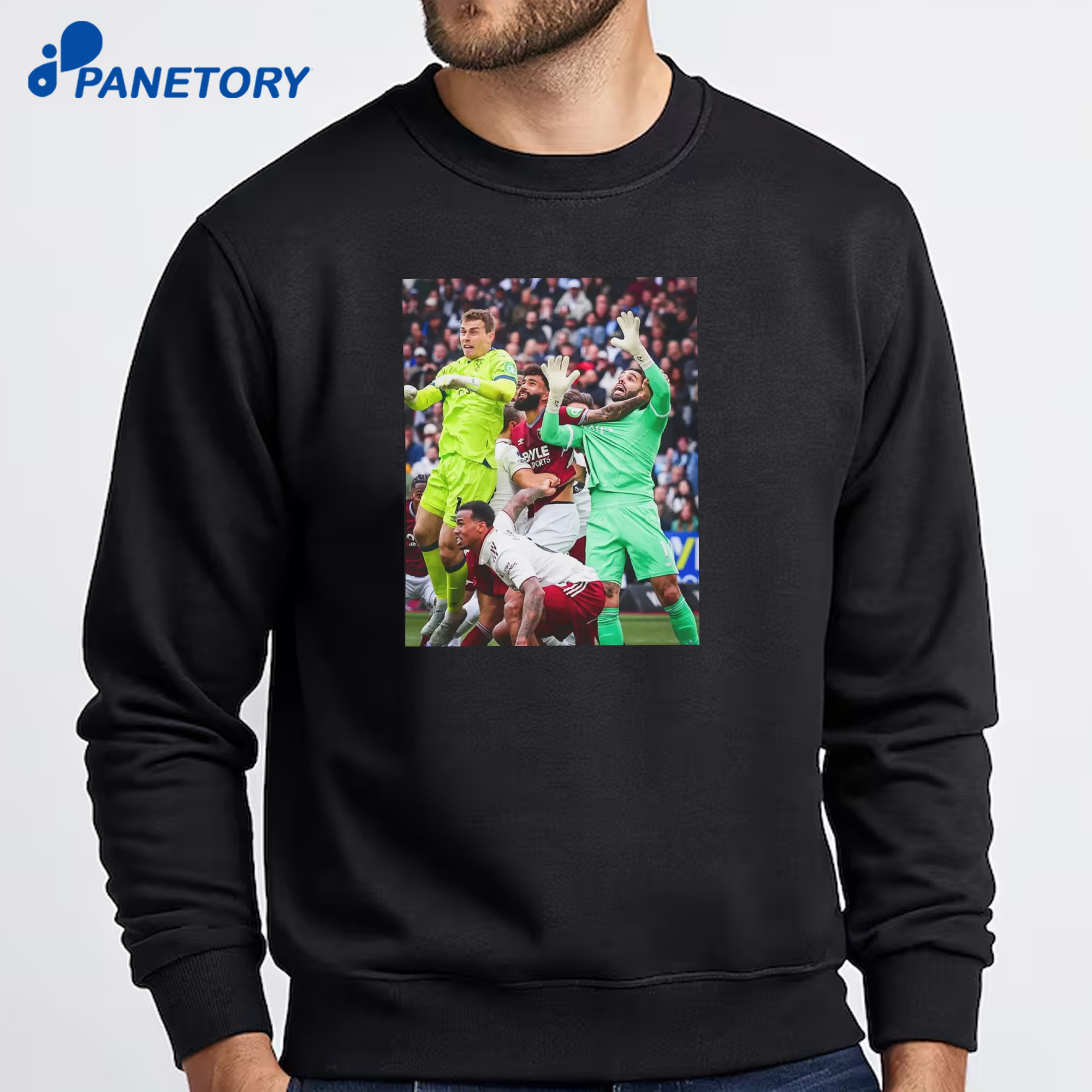 Pablo Fouled David Raya T-Shirt 6 Pablo Fouled David Raya T-Shirt 2