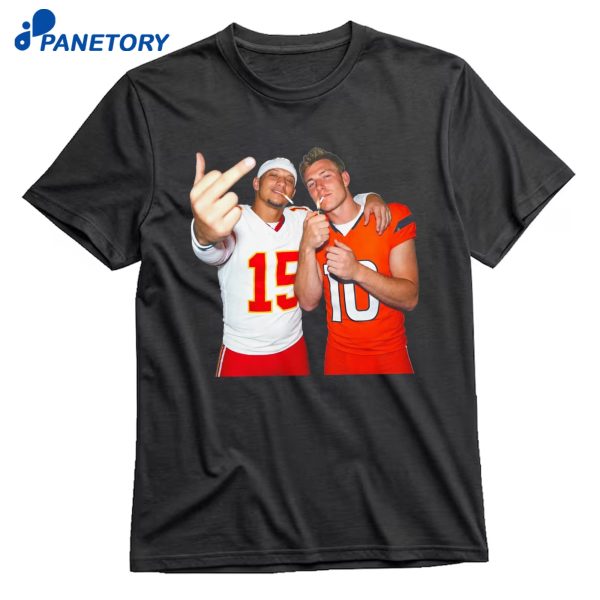 Bo Nix And Patrick Mahomes Middle Finger T-Shirt